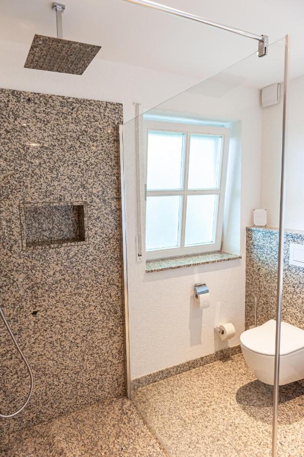 Landgut Schill Hotell Osthofen Eksteriør bilde