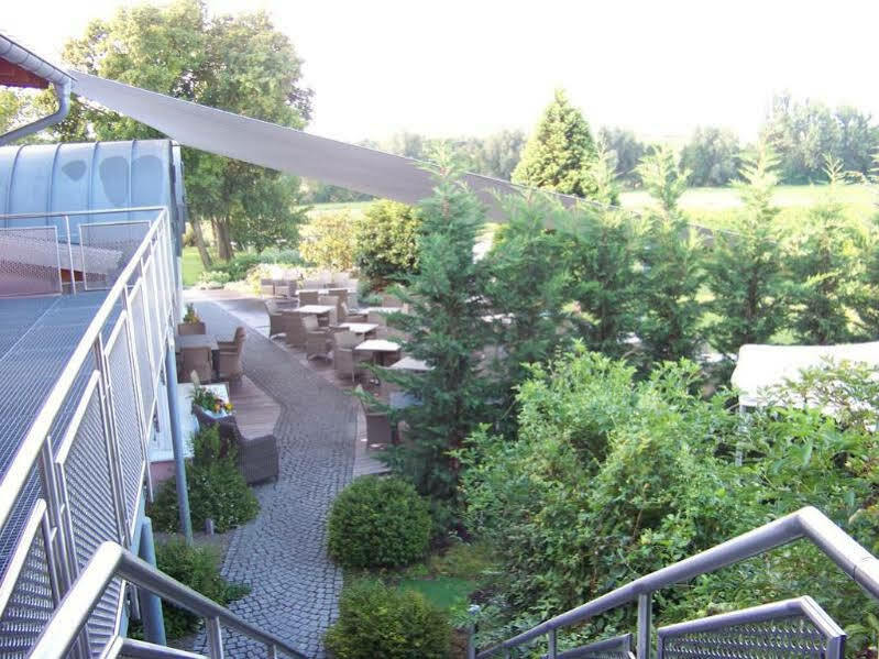 Landgut Schill Hotell Osthofen Eksteriør bilde